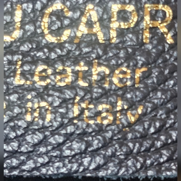 Jijou  Capri women's black cross body bag with gold hardware - Picture 7 of 9